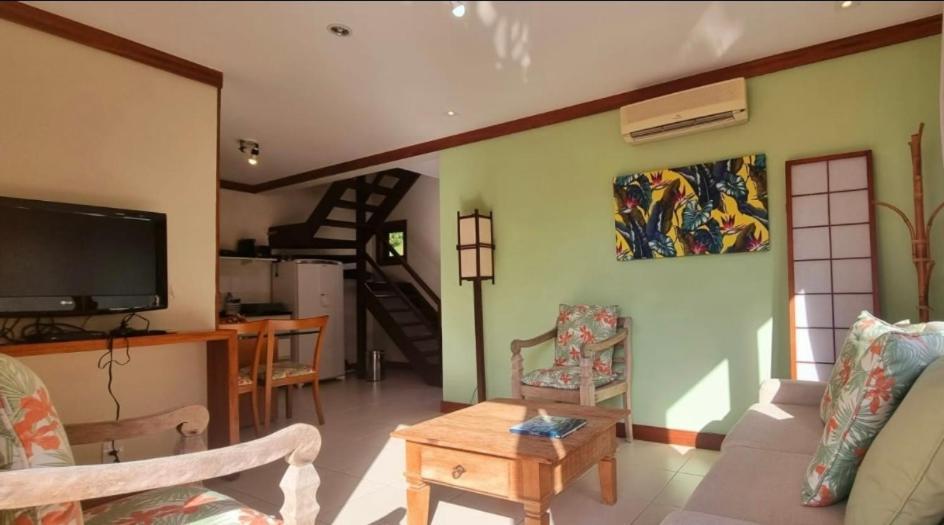 Вилла Bangalo Em Ilhabela/Yacamim Экстерьер фото