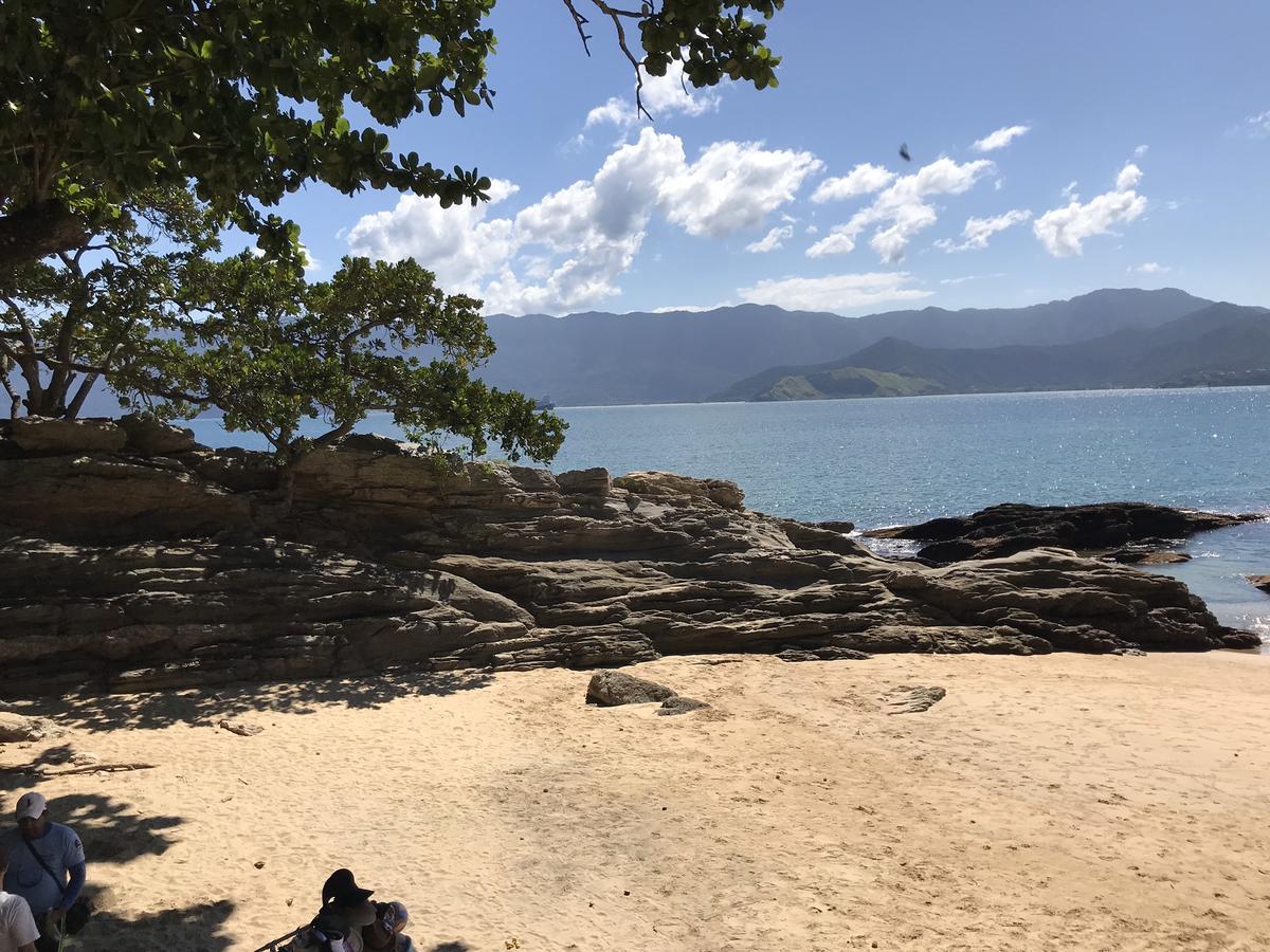 Вилла Bangalo Em Ilhabela/Yacamim Экстерьер фото